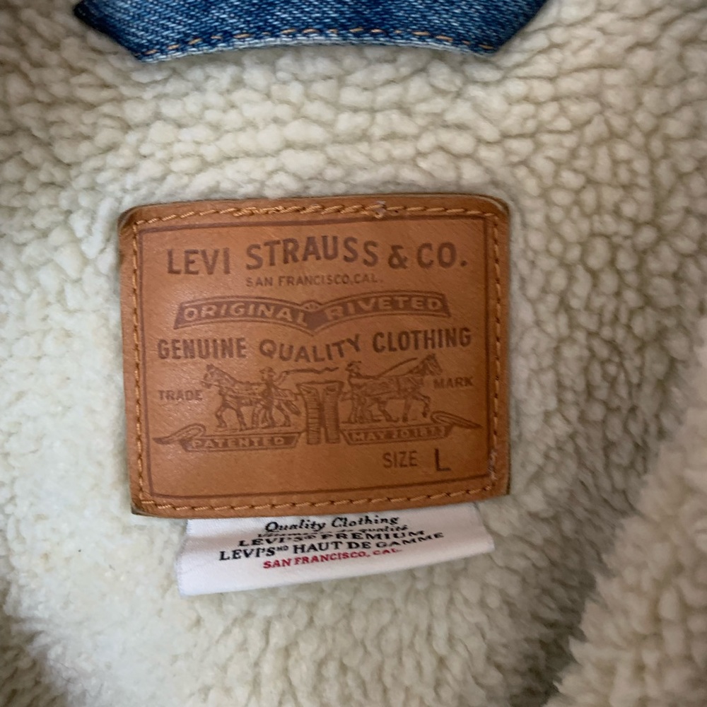 Levi jacket - Picture 2 of 3